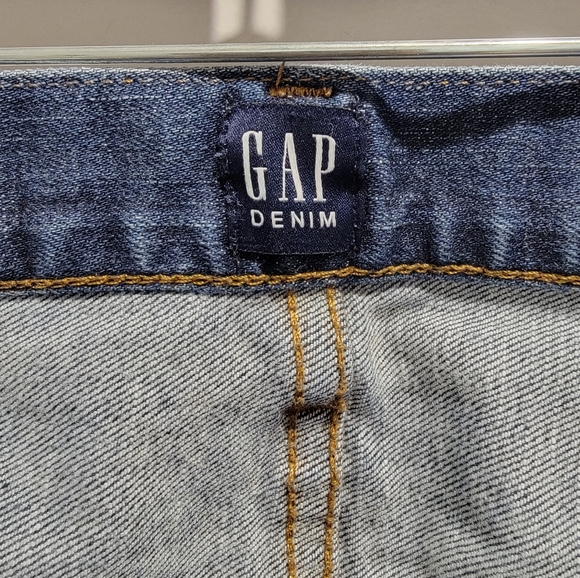 GAP Denim Slim Straight Worn Jeans in Worn Dark 31 x 30 - Picture 7 of 10